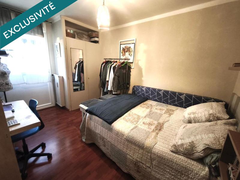 Appartement - 85 m² - 5 pièces