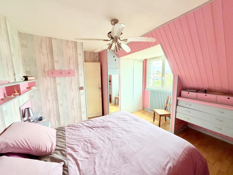 Maison - 94 m² - 5 pièces