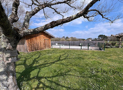 Maison traditionnelle - 191 m² - 8 pièces