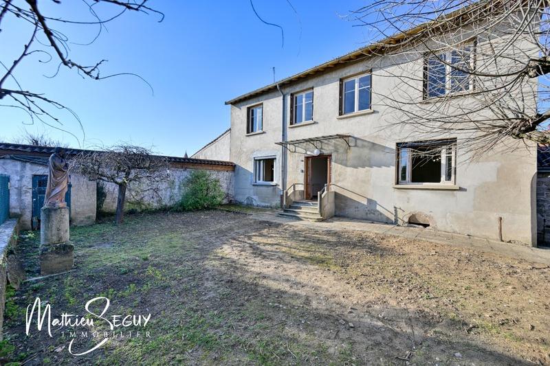 Maison - 162 m² - 8 pièces