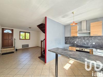 Maison - 64 m² - 4 pièces