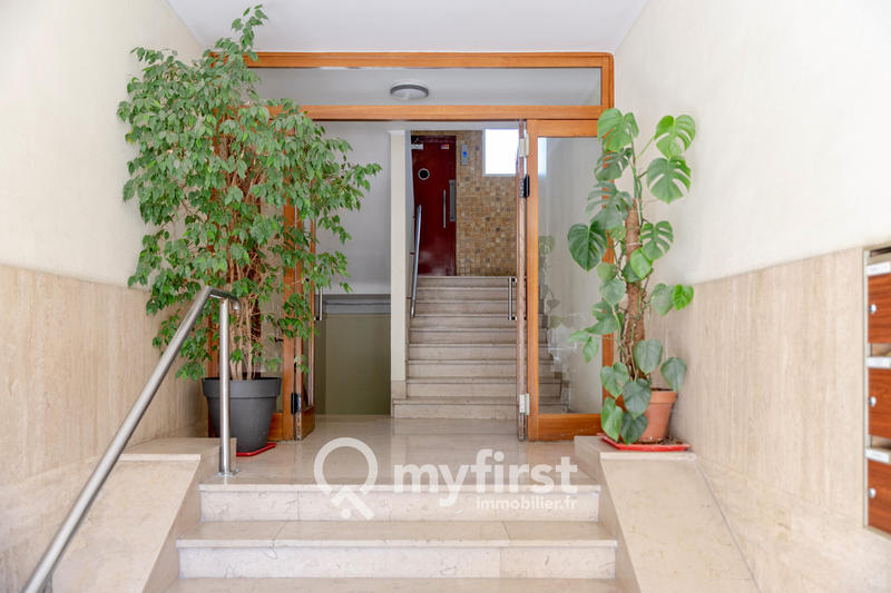 Appartement - 97 m² - 5 pièces