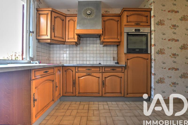 Maison - 93 m² - 6 pièces
