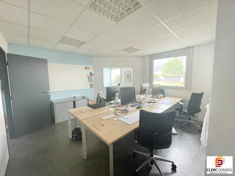 Bureau - 133 m²