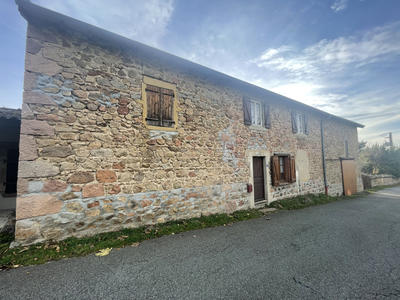 Maison de village - 67 m² - 4 pièces