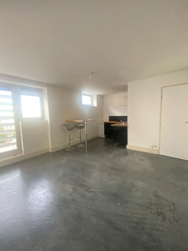 Immeuble - 270 m² - 8 pièces