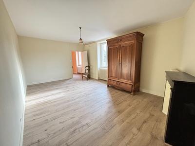 Maison - 79 m² - 3 pièces
