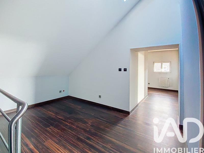 Maison - 135 m² - 5 pièces