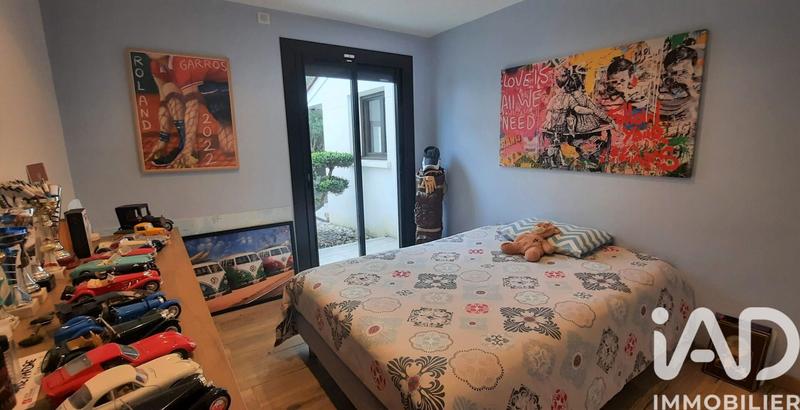 Maison - 213 m² - 7 pièces