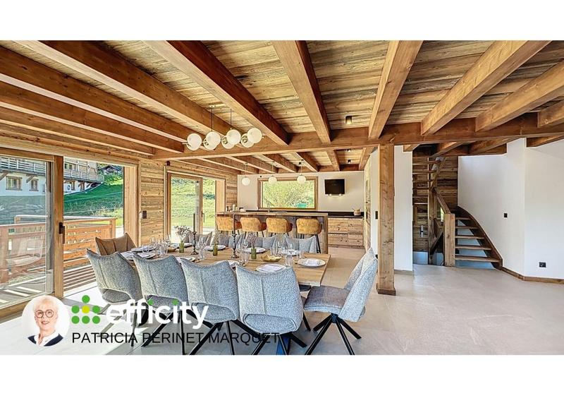 Maison - 225 m² - 8 pièces