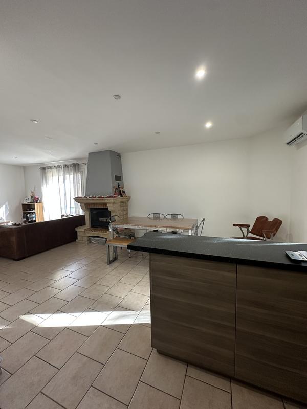 Maison - 83 m² - 4 pièces