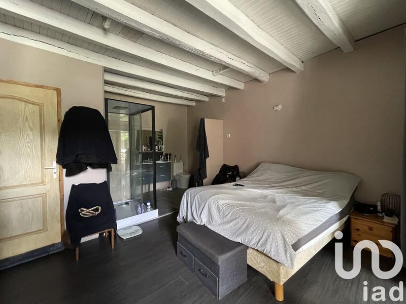 Maison - 201 m² - 6 pièces