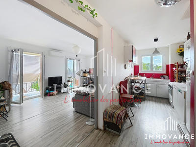 Appartement - 76 m² - 3 pièces