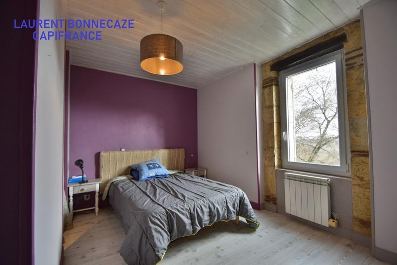 Maison - 199 m² - 7 pièces