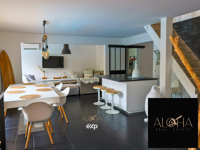 Maison - 140 m² - 6 pièces