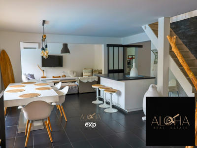 Maison - 140 m² - 6 pièces