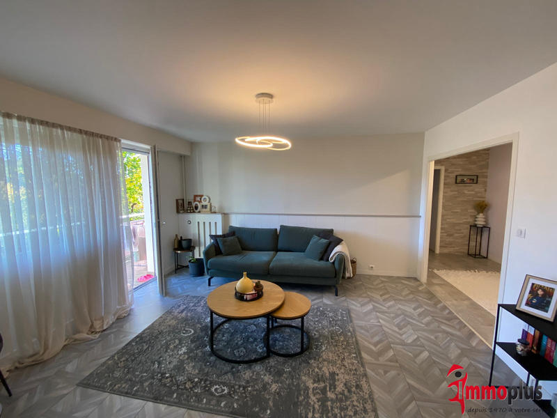 Appartement - 115 m² - 5 pièces