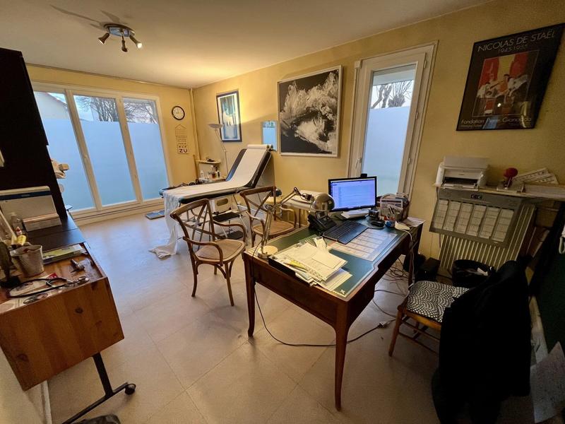 Bureau - 19 m² - 1 pièce