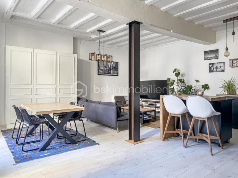 Loft - 63 m² - 2 pièces