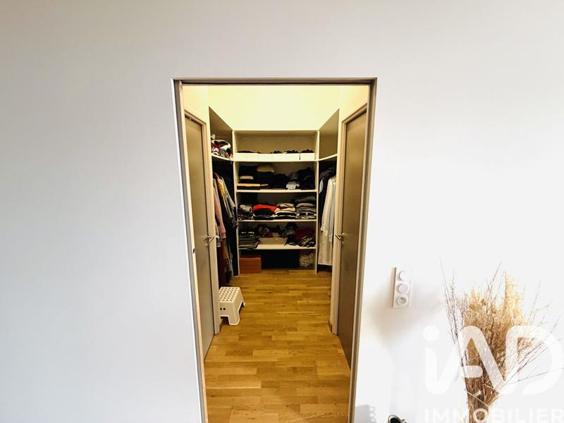 Appartement - 100 m² - 4 pièces