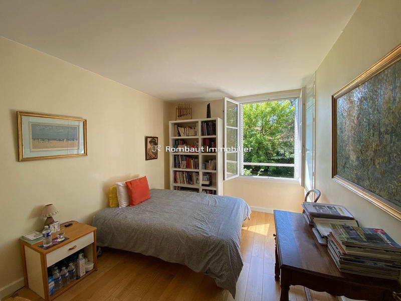 Maison - 191 m² - 9 pièces