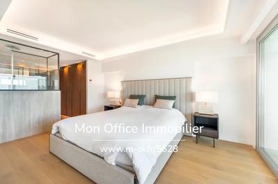 Appartement - 85 m² - 3 pièces