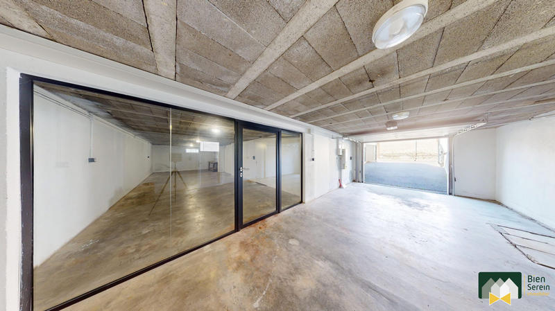 Maison traditionnelle - 172 m² - 7 pièces