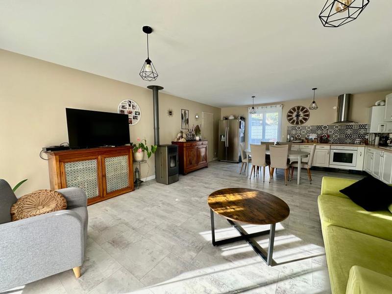 Maison - 75 m² - 4 pièces