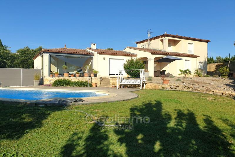 Villa - 160 m² - 6 pièces