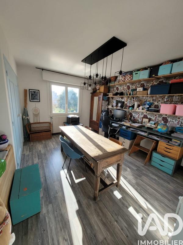 Maison - 180 m² - 7 pièces