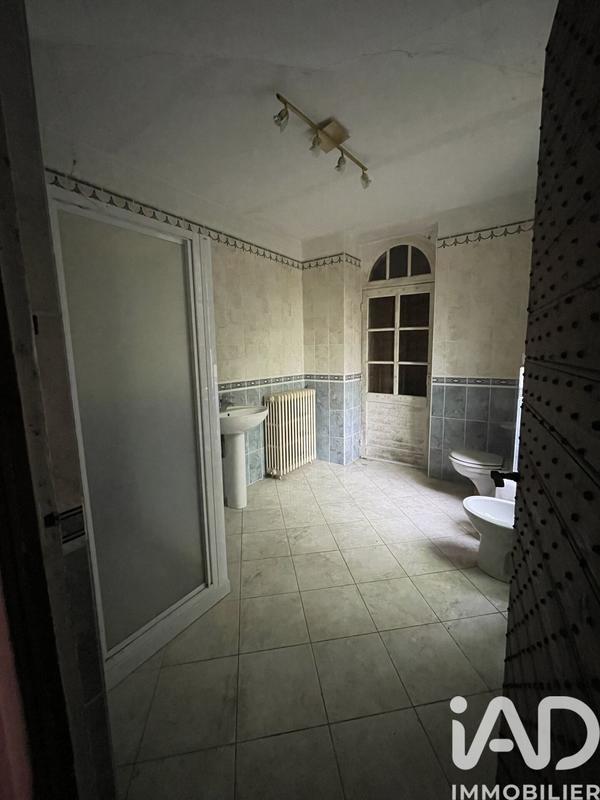 Maison - 128 m² - 7 pièces