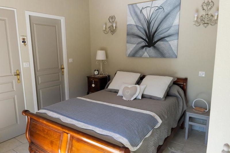 Maison - 302 m² - 10 pièces