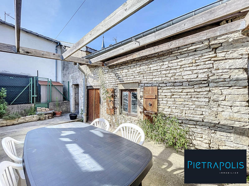 Maison - 101 m² - 3 pièces