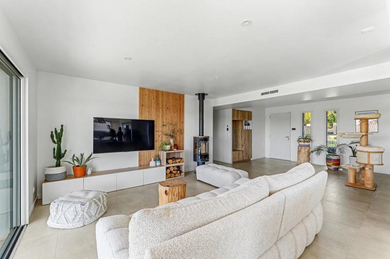 Maison - 113 m² - 5 pièces