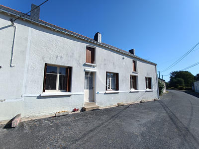 Maison - 97 m² - 5 pièces