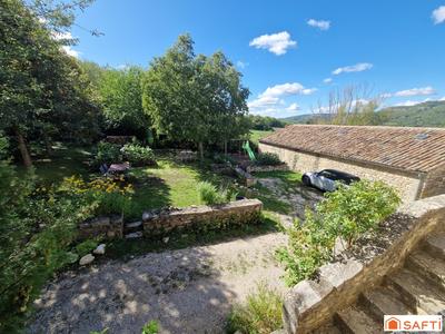 Maison - 177 m² - 6 pièces