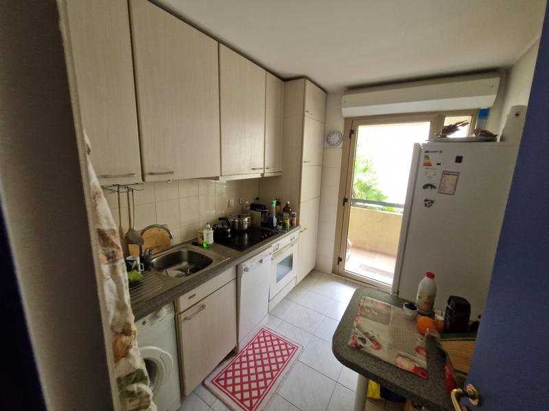 Appartement - 80 m² - 3 pièces