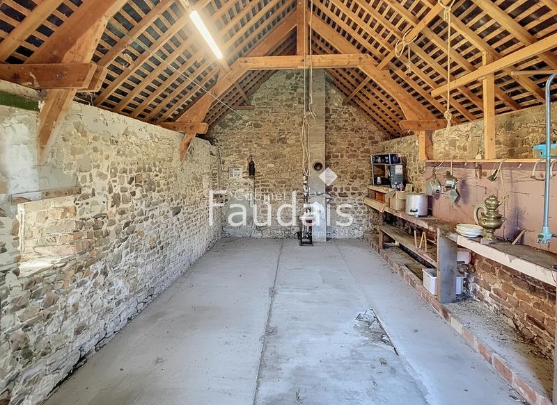 Maison - 137 m² - 7 pièces