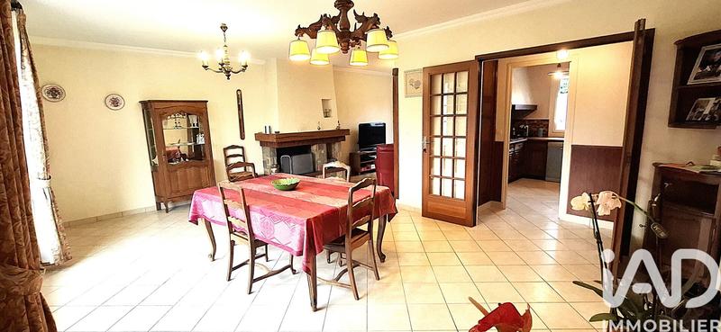 Maison - 94 m² - 5 pièces