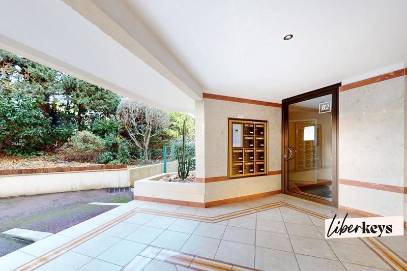 Appartement - 226 m² - 5 pièces