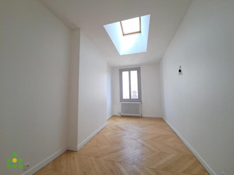 Appartement - 96 m² - 4 pièces
