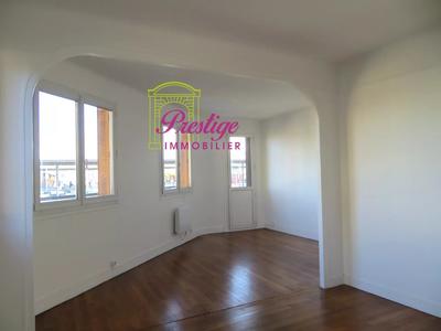 Appartement - 79 m² - 3 pièces