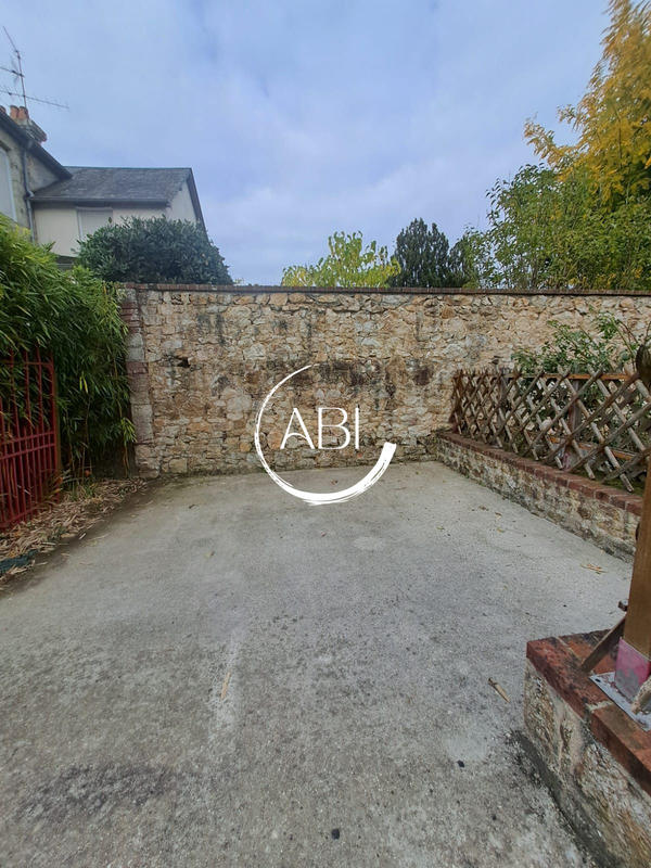 Appartement - 85 m² - 3 pièces