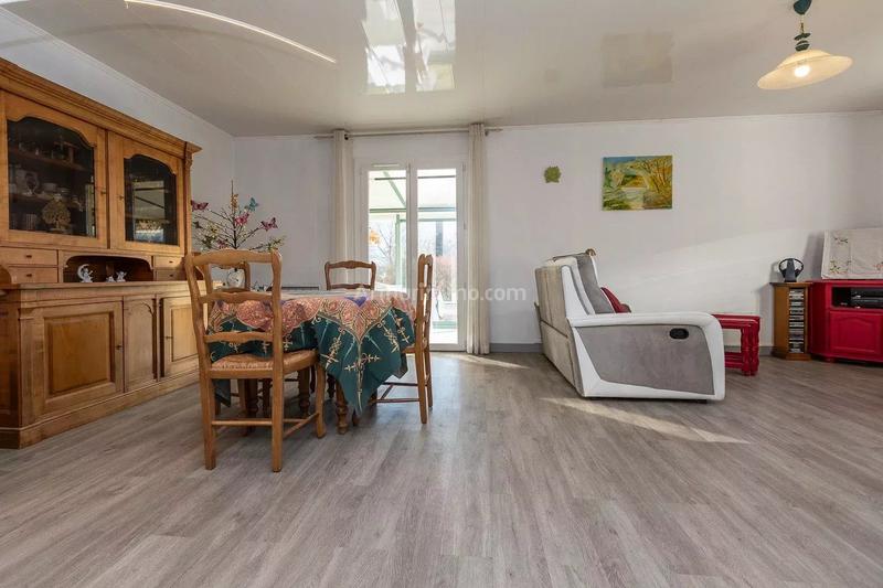 Maison - 97 m² - 4 pièces