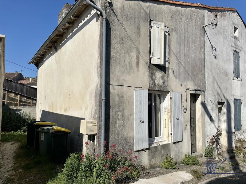 Maison ancienne - 48 m² - 2 pièces