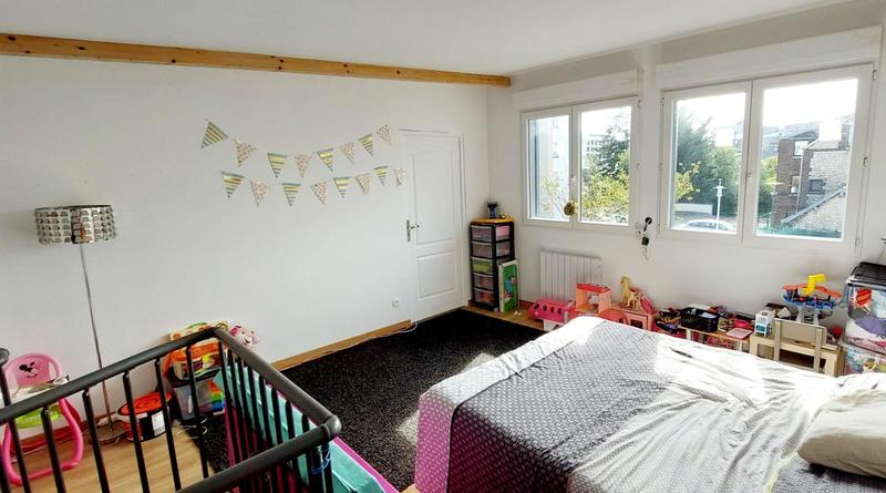 Maison - 88 m² - 4 pièces