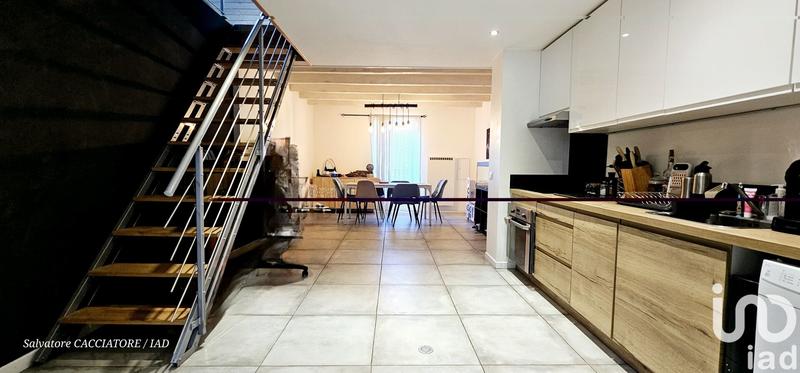 Duplex - 121 m² - 5 pièces