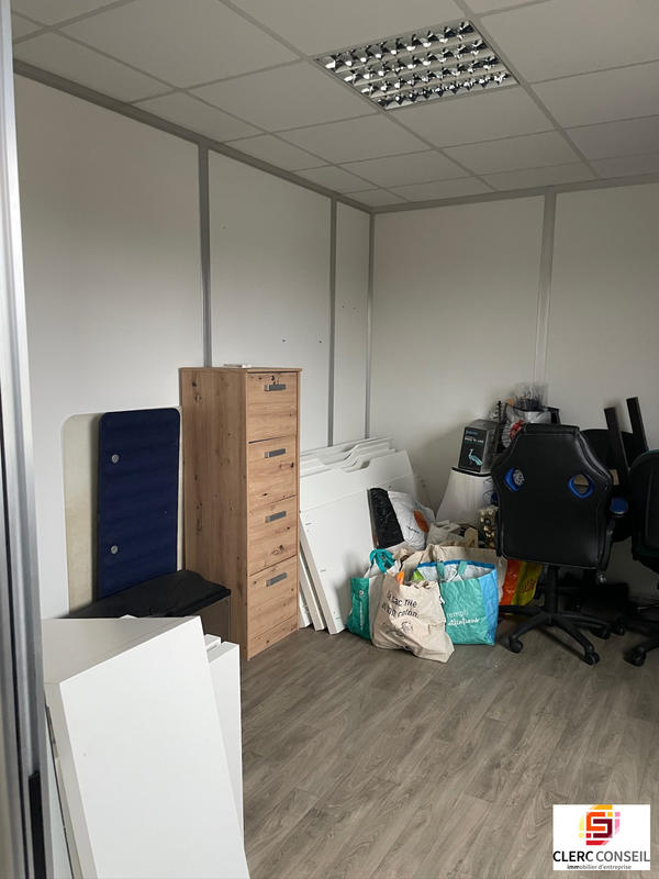 Bureau - 52 m²