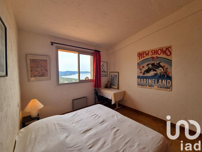 Maison - 180 m² - 6 pièces