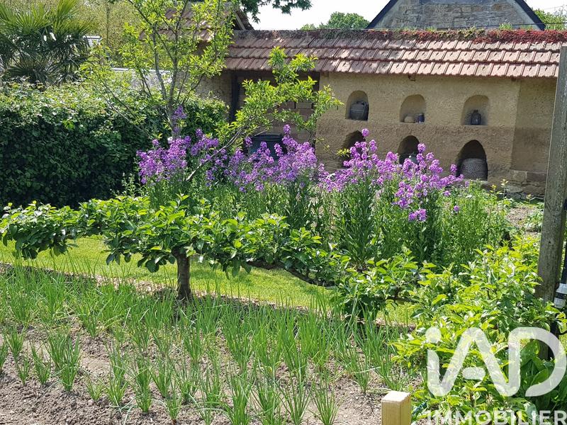 Maison de village - 181 m² - 7 pièces